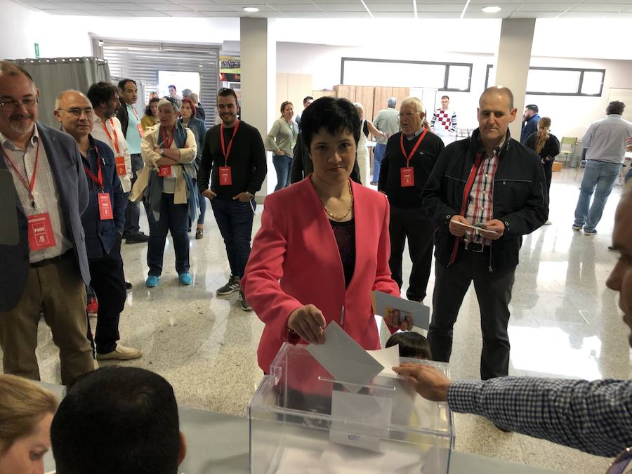 Fotos: Candidatos a la alcaldía de Arroyo y normalidad en los colegios electorales