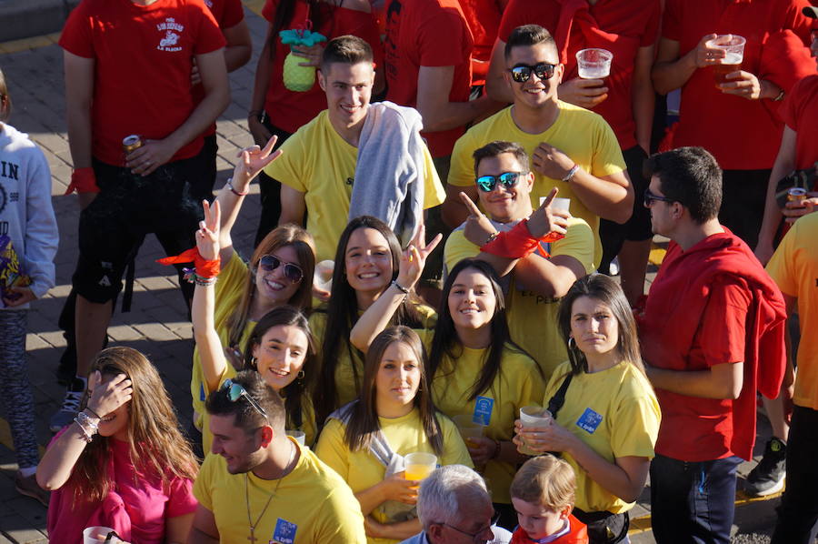 Fotos: Pregón y desfile de peñas fiestas de La Flecha