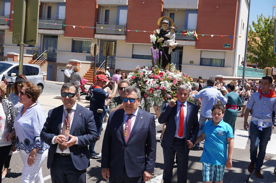 Fotos: Procesión de San Antonio de Padue en La Flecha