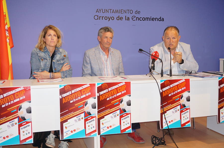 Sarbelio Fernández presidió su primer acto como alcalde de Arroyo en la presentación de la II Arroyo Cup. 