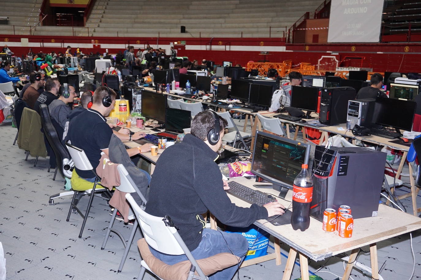 Mas de 400 participantes en la Lan Party arroyana. 