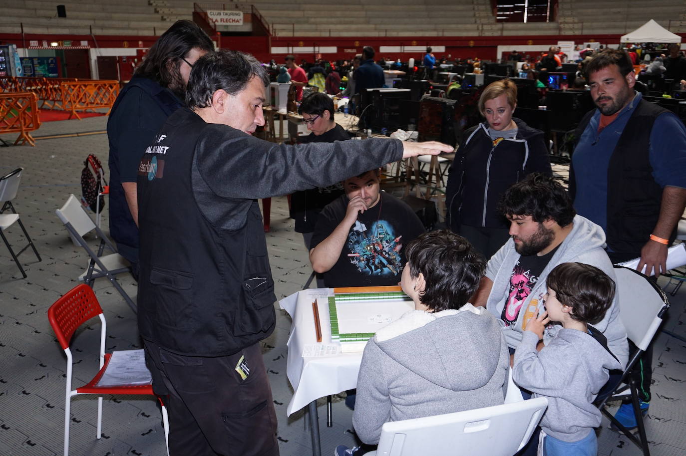 Mas de 400 participantes en la Lan Party arroyana. 