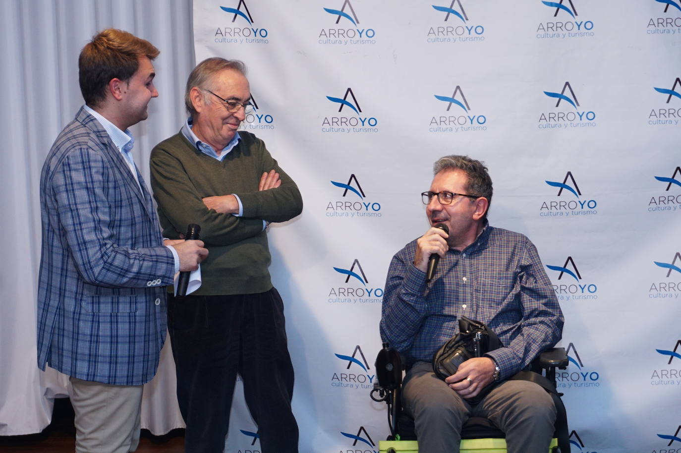 Acto de presentación del brillante, completo y rematado cartel del VI Festival Taurino de La Flecha, en Arroyo de la Encomienda. 