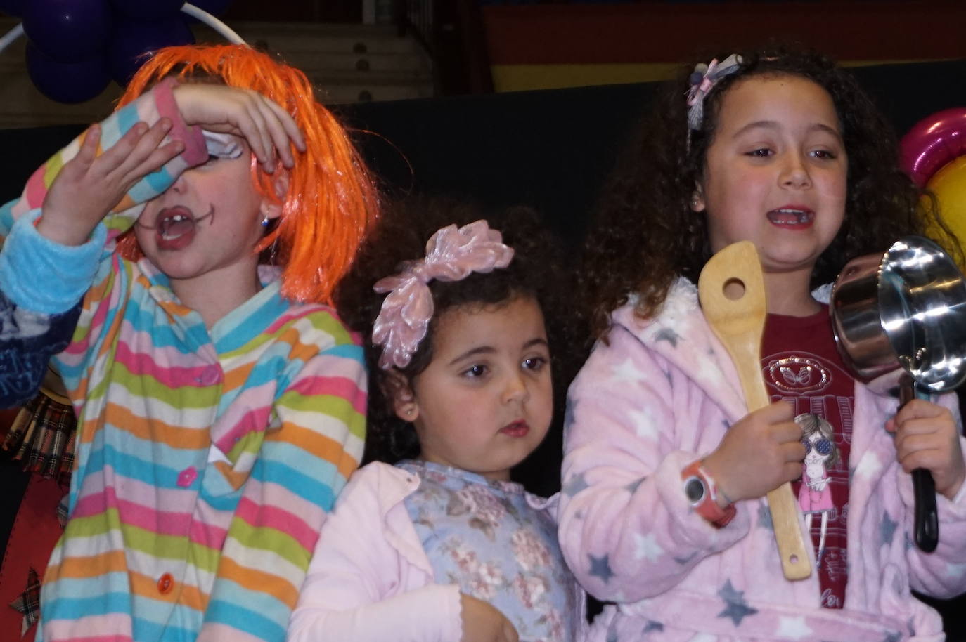 La comparse El Batacazo ganó el concurso infantil de chirigotas de Arroyo. 