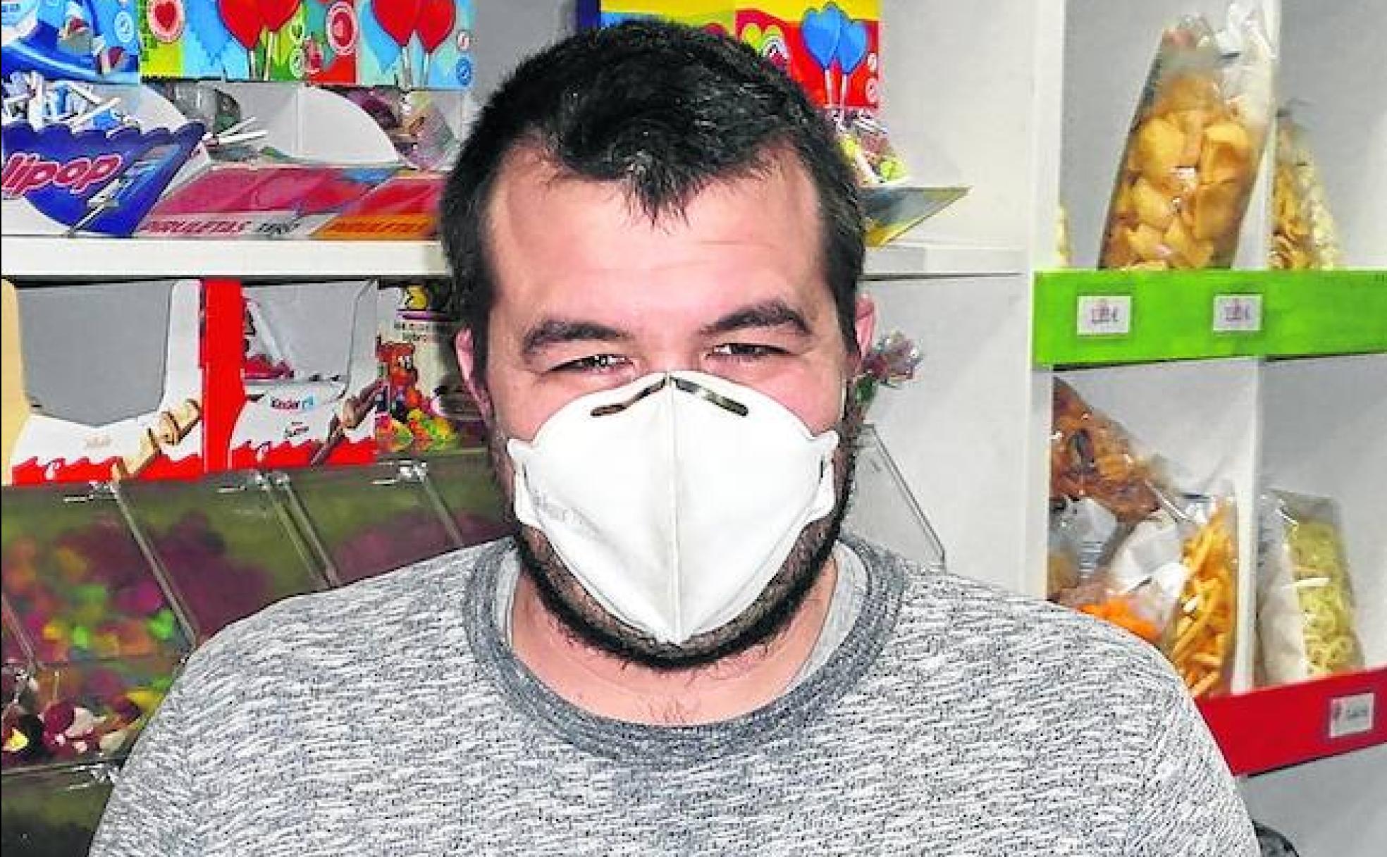 Coronavirus en Valladolid: «Con mis chuches trato de endulzar y llevar una sonrisa a los más pequeños»
