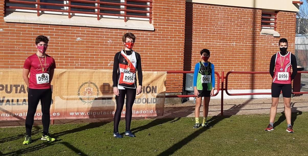 Los niños y jóvenes del Club Atletismo Arroyo regresaron a la competición el pasado fin de semana con muy buenos resultados. 