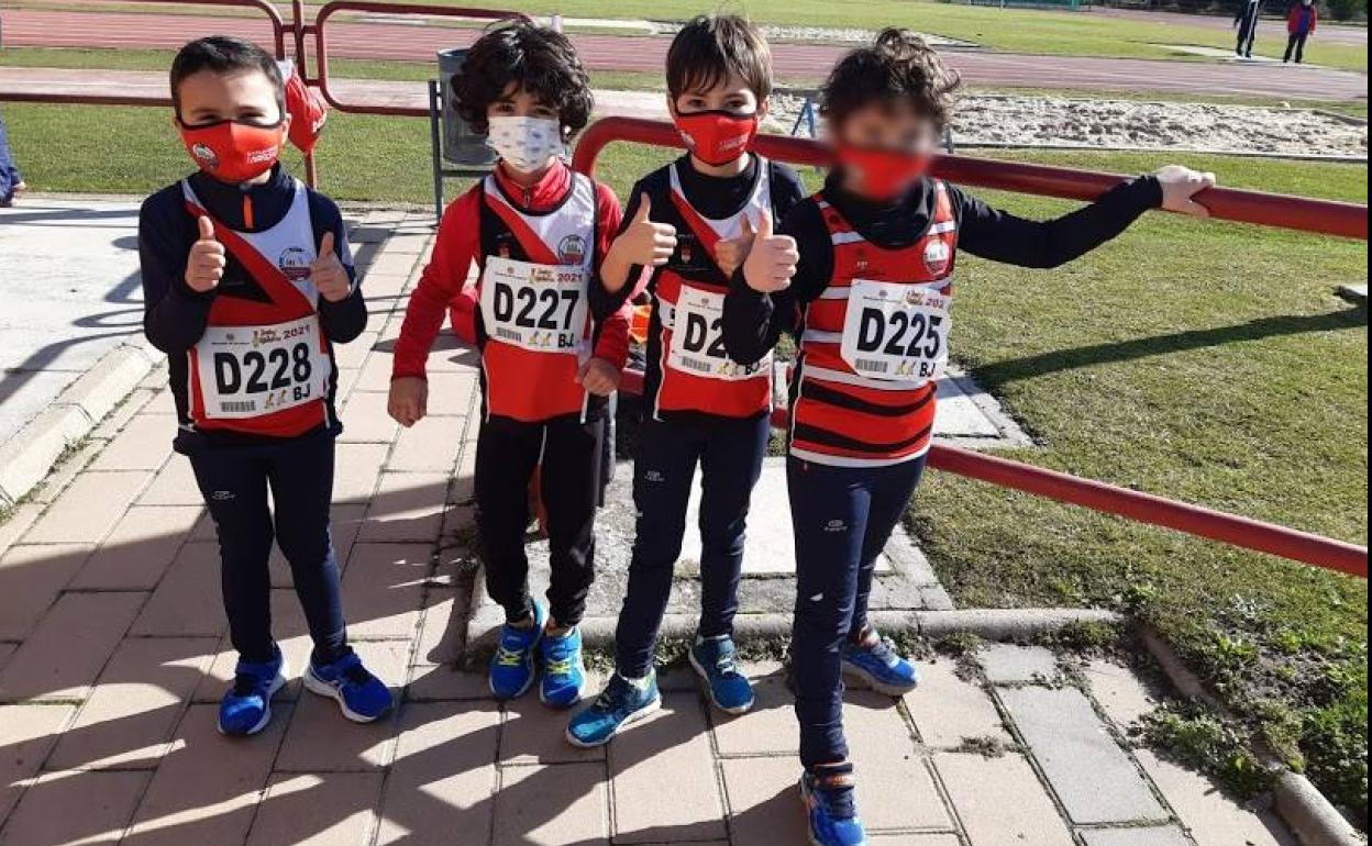 Regreso a la competición de los niños atletas de Arroyo. 