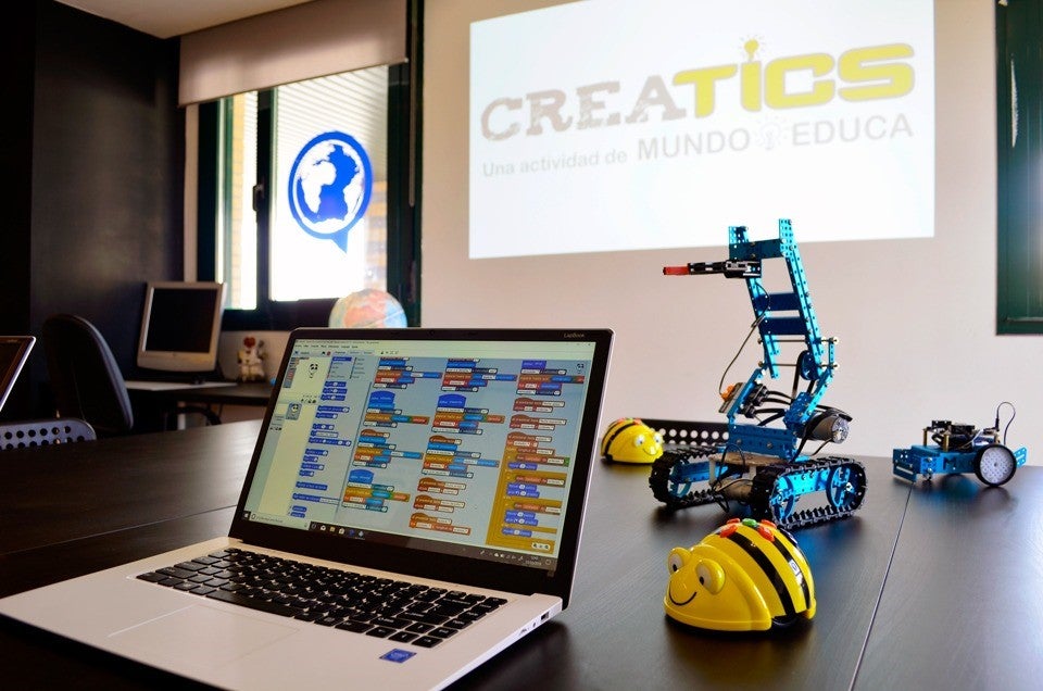 Clases y cursos de robótica en Arroyo. 