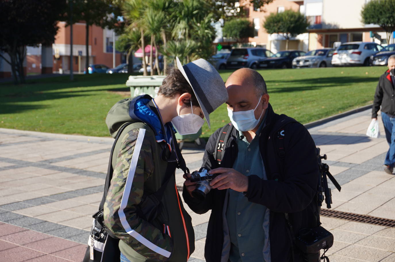 Más de un centenar de participantes en el I Rally Fotográfico de Arroyo de la Encomienda. 