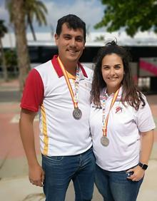 Imagen secundaria 2 - Diferententes momentos del CESA Balonmano 