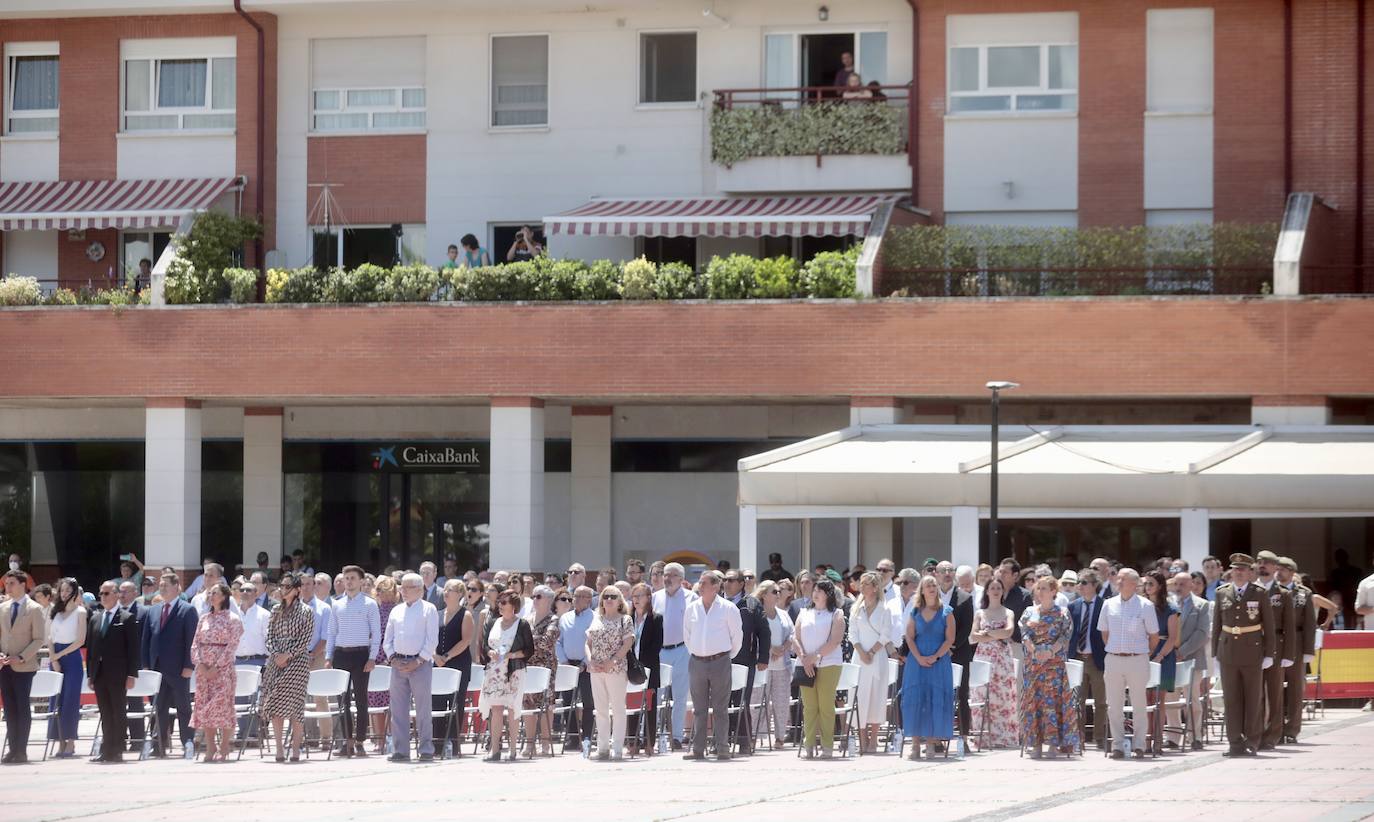 Diferentes momentos de la jura en el municipio. 