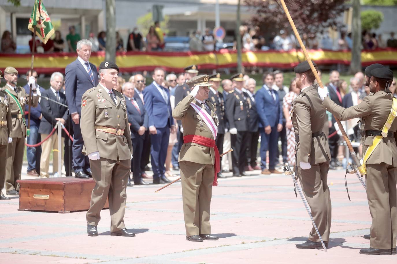 Diferentes momentos de la jura en el municipio. 