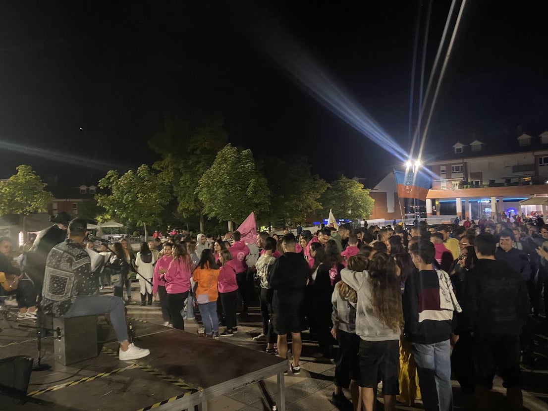 Fotos: Día de las Peñas en Arroyo