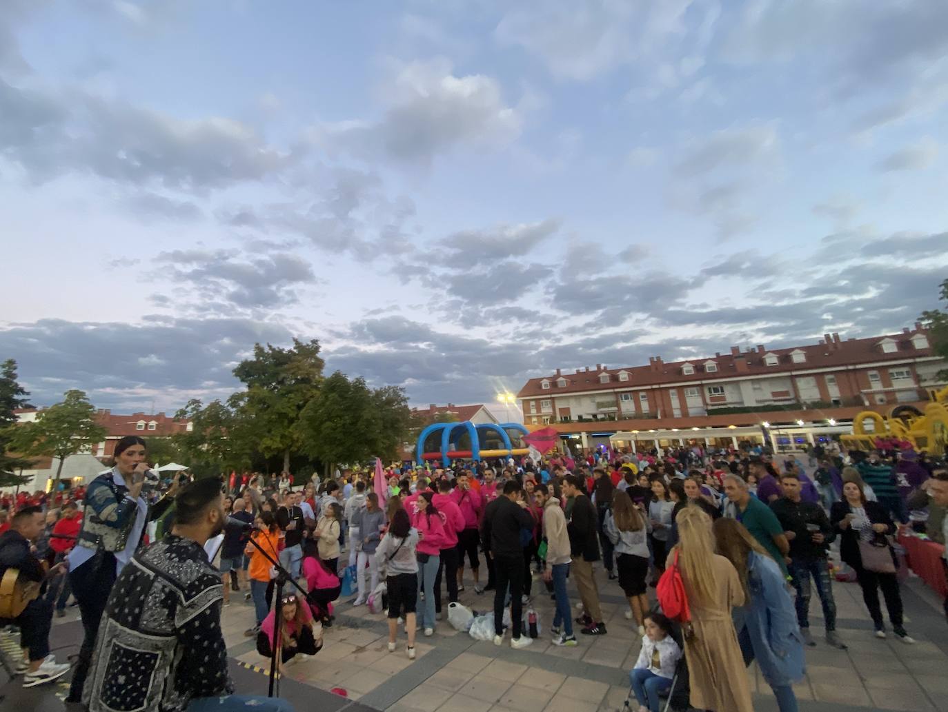 Fotos: Día de las Peñas en Arroyo