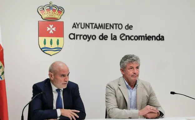 Víctor Caramanzana y Sarbelio Fernández durante la presentación del Foro Destino Arroyo 