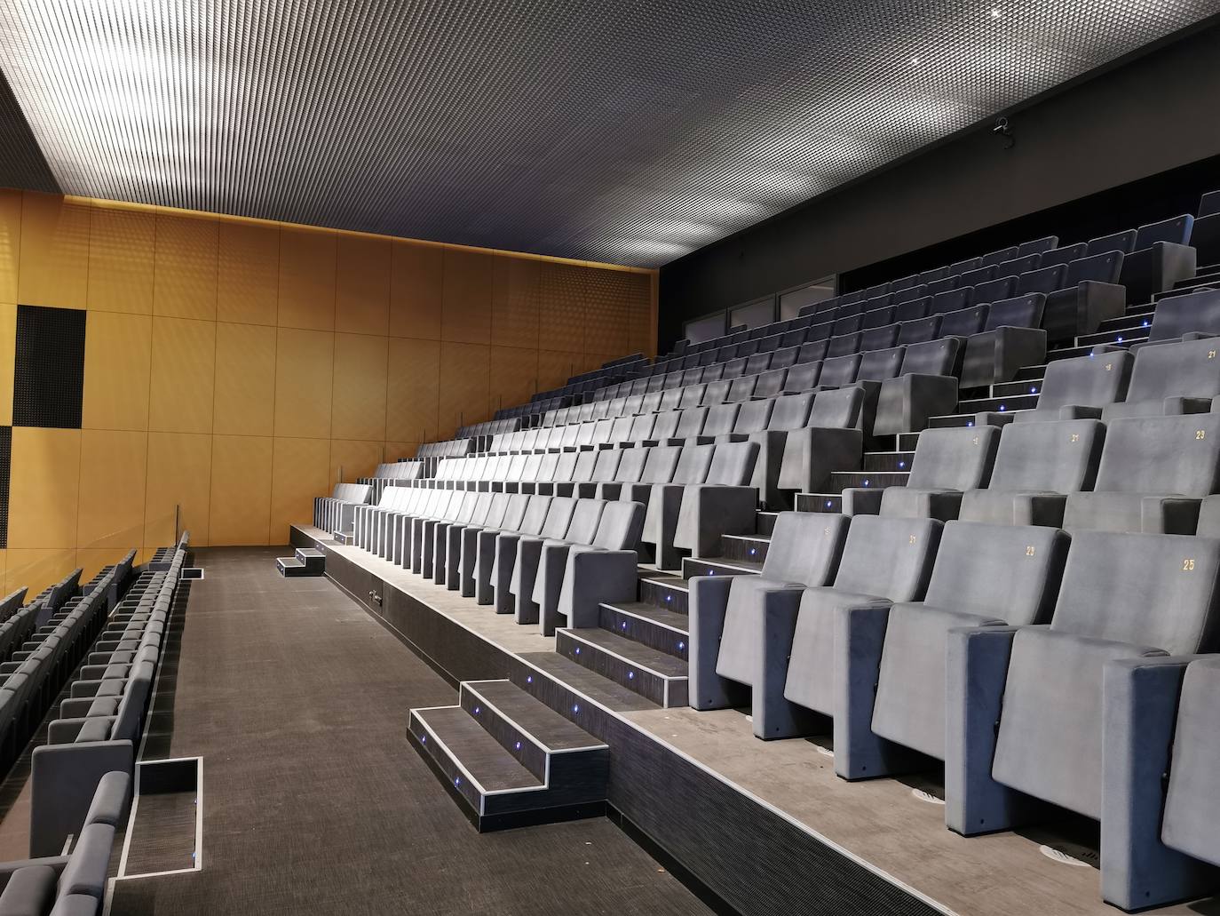 Así es la Casa de la Música y del Teatro de Arroyo