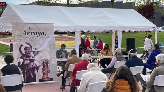 Arroyo calienta motores para su III Feria del Libro