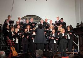 La coral arroyana durante una actuación navideña en Las Francesas (Valladolid)
