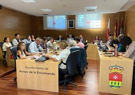 Concejales de Arroyo durante la celebración del Pleno