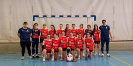 Jugadoras y técnicos del Ubi La Vega BM Arroyo