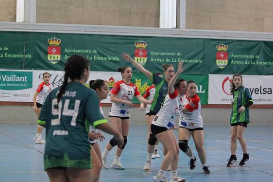 Gran cierre de temporada del equipo juvenil femenino de balonmano