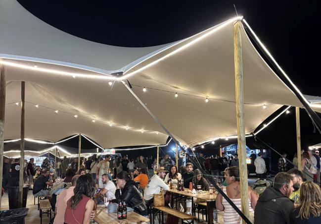 Gran ambiente en la primera jornada de este festival gastronómico de Arroyo de la Encomienda