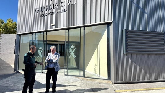 Arroyo da el último paso para abrir su nuevo cuartel de la Guardia Civil