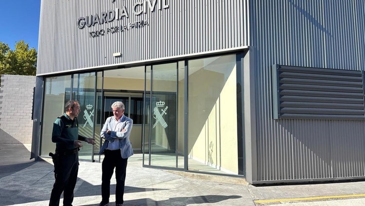 Arroyo da el último paso para abrir su nuevo cuartel de la Guardia Civil