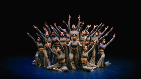 La danza despide la programación del semestre de 'Arroyo es teatro'