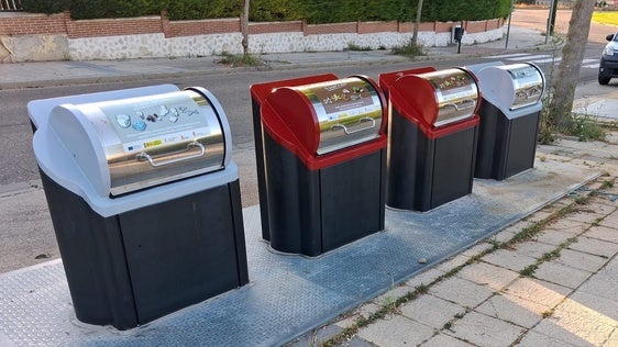 Arroyo moderniza sus contenedores con cerraduras digitales y control de llenado
