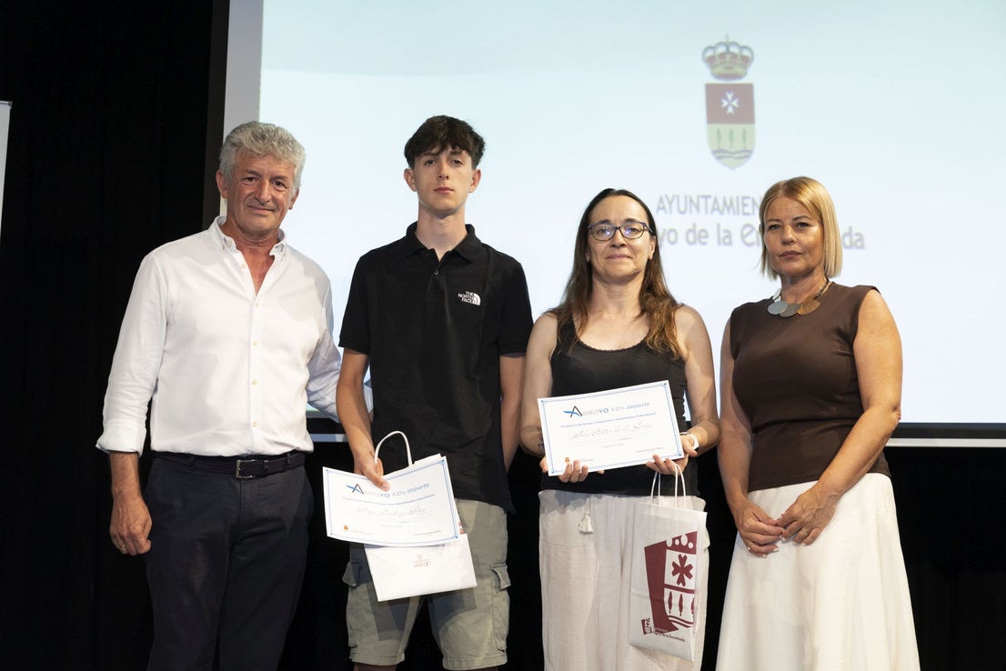 Así fue la entrega de las becas a los deportistas arroyanos