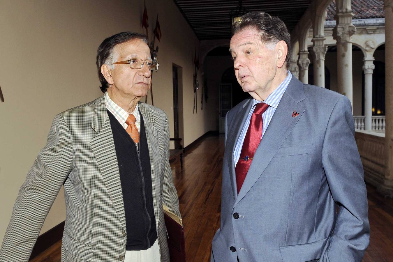 Pedro Antonio Martínez recibe el II Premio de Poesía José Zorrilla