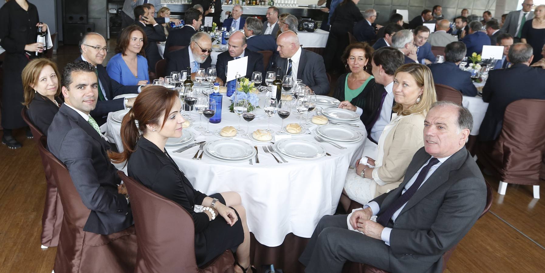 Silvia Clemente, Luis Lucas Domínguez, Marisa Poncela, Ramiro Ruiz Medrano, Josefa García Cirac, Alejandro Royo-Villanova, Luis de Guindos, José Luis Heredia Celdrán, Mercedes Cantalapiedra, Ignacio Pérez, Pilar del Olmo y Tomás Villanueva.
