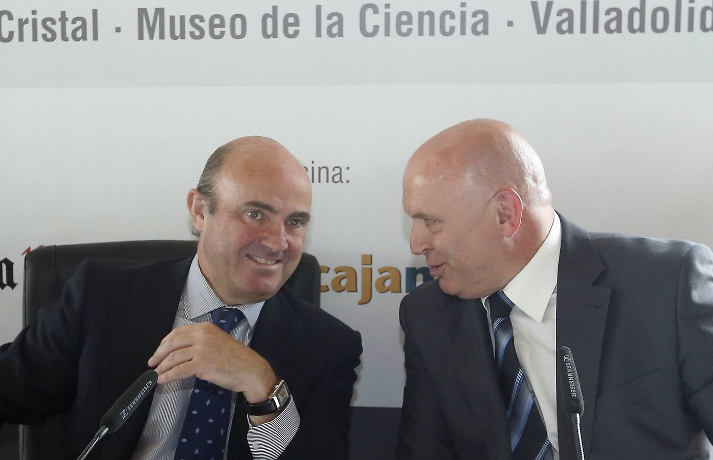 El ministro de Economía, Luis de Guindos en el Foro Empresarial de El Norte en Valladolid (2/2)