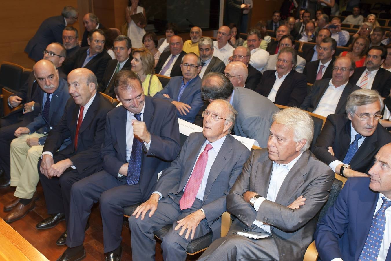 Mesa redonda en homenaje a Adolfo Suárez en Ávila