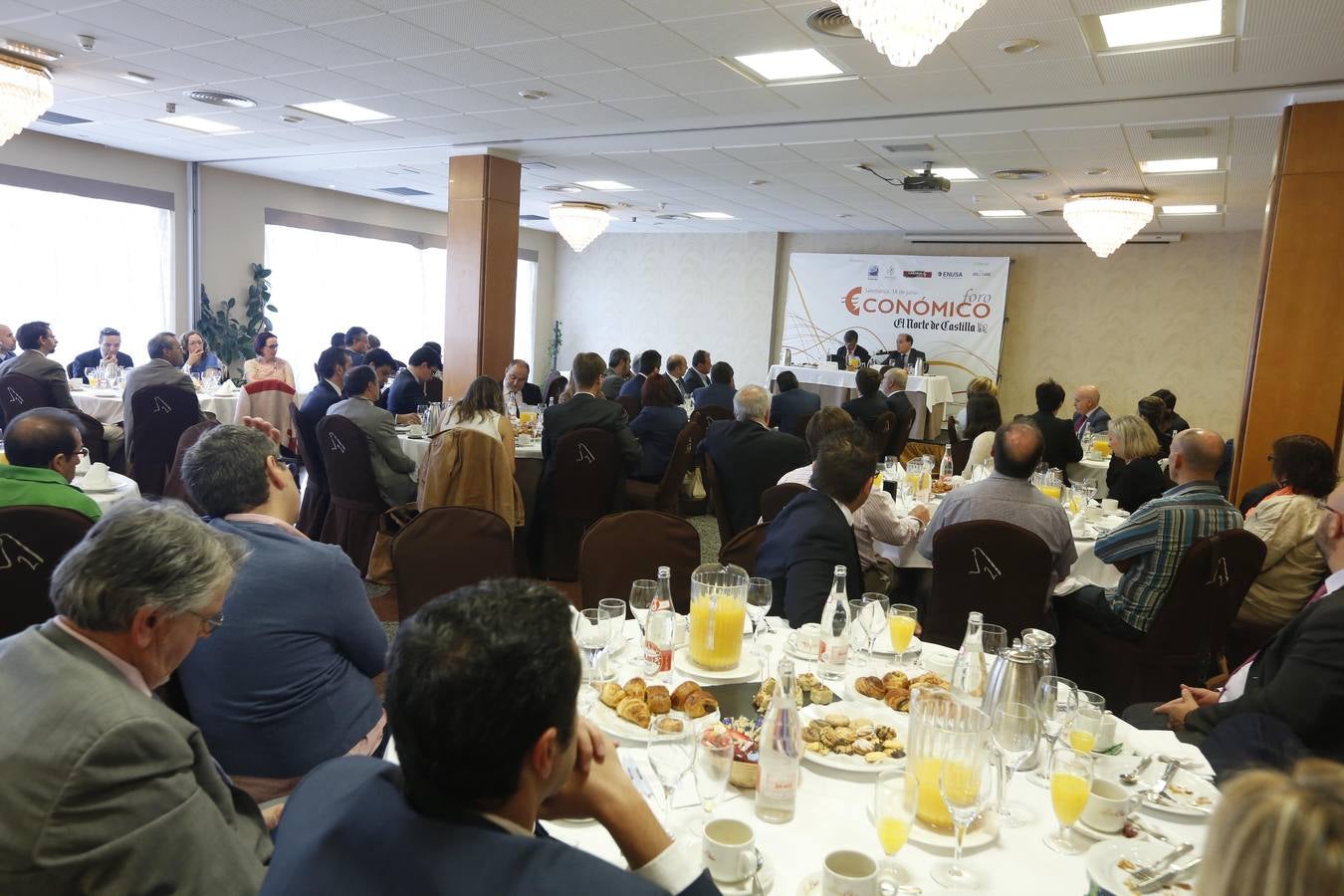 Invitados al Foro Económico celebrado en Salamanca.