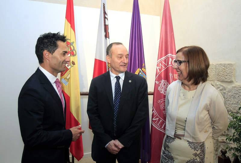 Mercedes Sánchez Báscones toma posesión como vicerrectora del campus universitario de Palencia