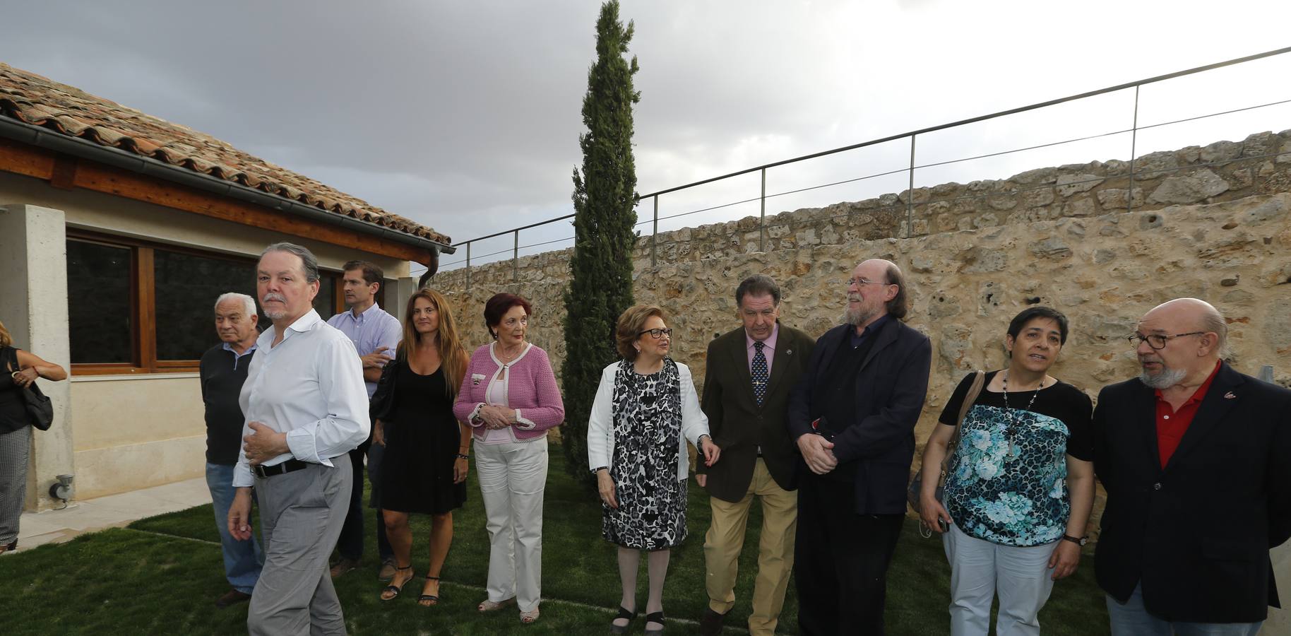 Primera Velada Poética &#039;A la sombra del ciprés&#039;