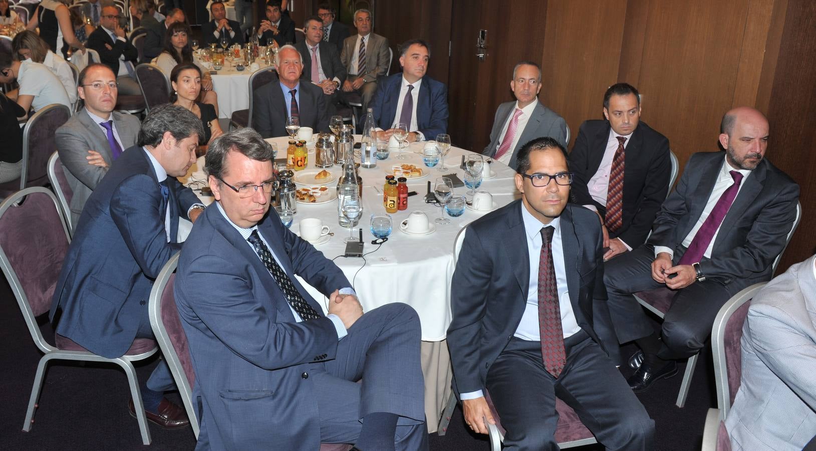 Alfredo Die y José María Martín Rigueiro (Banco Sabadell); Francisco de Frutos (Hoteles Atrio y Catedral); Begoña Arbeloa (Testa); Ángel San Jose (Tecniaire); José Antonio Basterra (Hotel Novotel); Juan Carlos Higueruela (Hotel Olid); Francisco Posada (Hotel Enara); Carlos Muñoz (Hoteles Meliá Recoletos y Trip Sofía); y Ángel Mateos (Banco Sabadell).