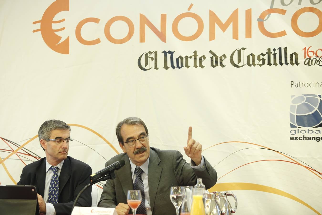 El economista Emilio Ontiveros en el Foro Económico de El Norte de Castilla en Salamanca