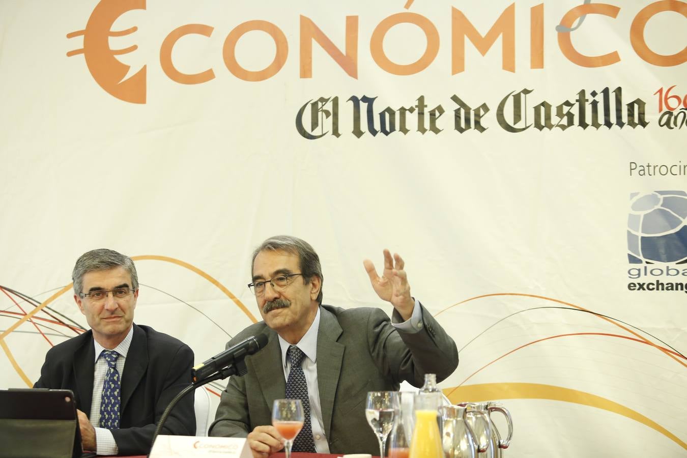 El economista Emilio Ontiveros en el Foro Económico de El Norte de Castilla en Salamanca