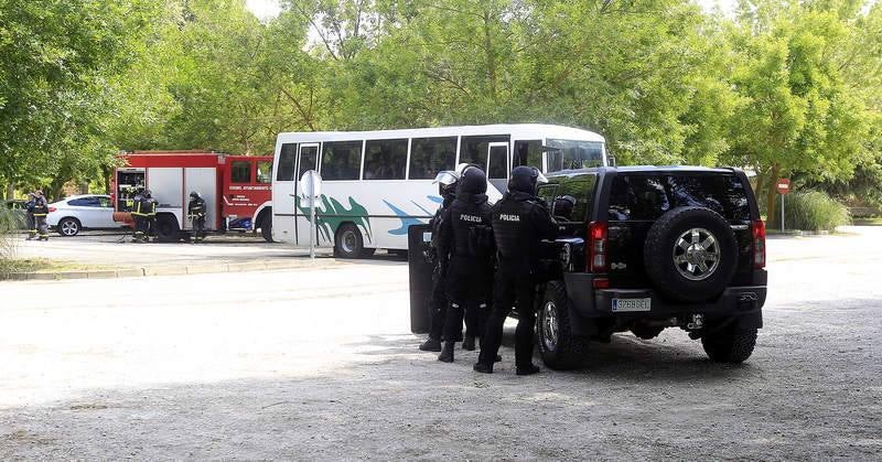 Exhibición del GEO de la Policía Nacional en Carrión de los Condes. Palencia