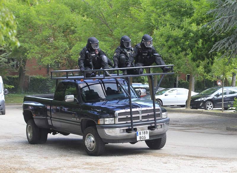 Exhibición del GEO de la Policía Nacional en Carrión de los Condes. Palencia