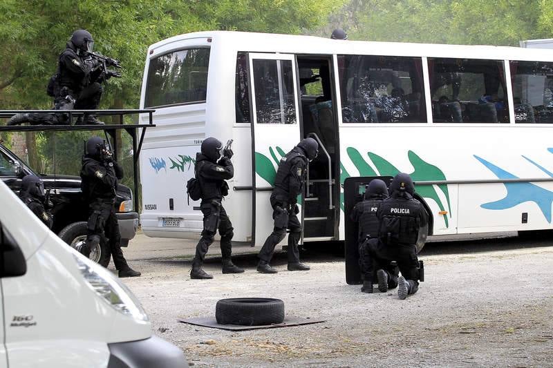 Exhibición del GEO de la Policía Nacional en Carrión de los Condes. Palencia
