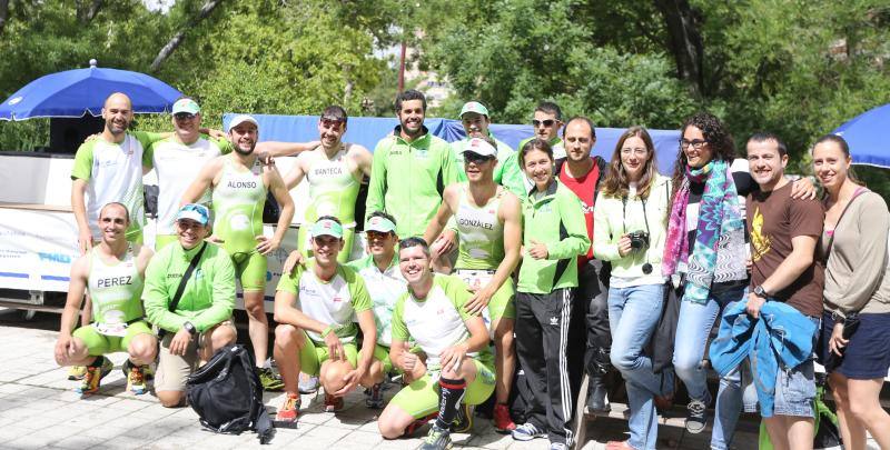 I Triatlón contrarreloj por equipos Playa de las Moreras