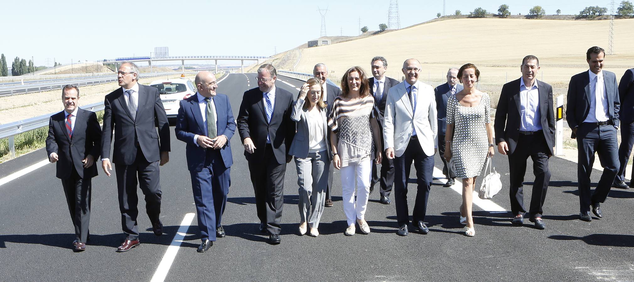 Ana Pastor inaugura el último tramo de la Ronda Exterior