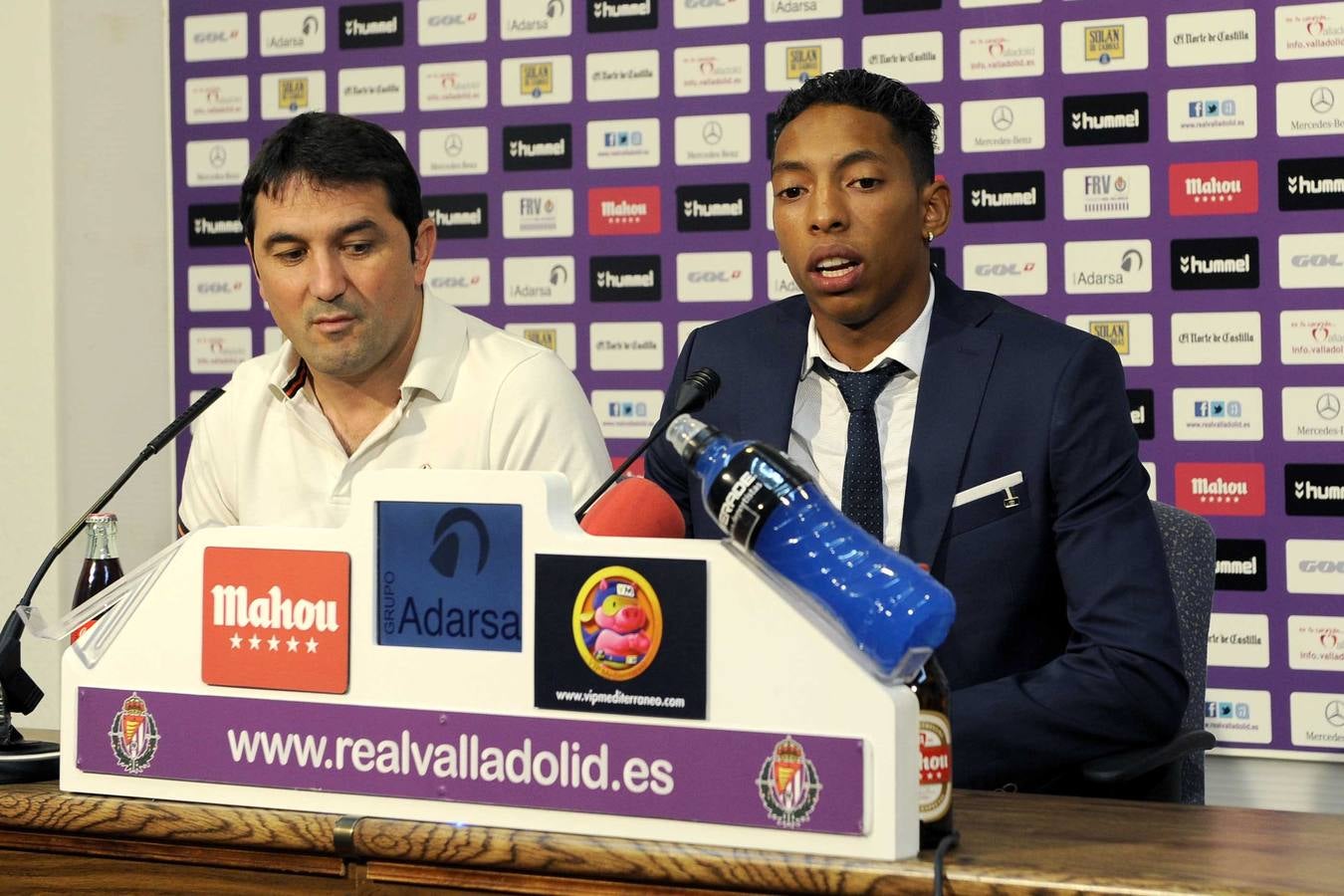 Presentación de Johan Mojica como nuevo jugador del Real Valladolid