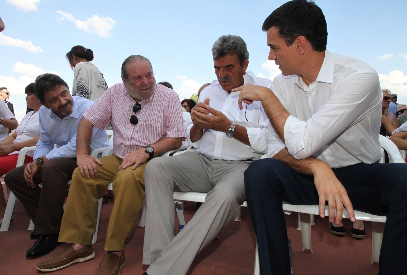 El secretario general del PSOE Pedro Sánchez, en Grajera (Segovia)
