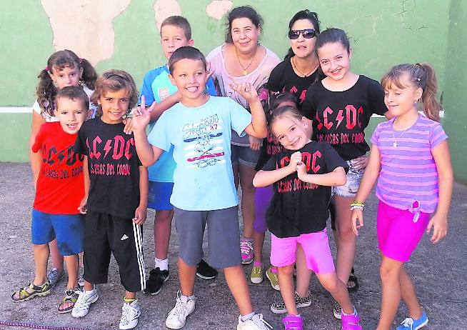 Fiestas en honor del Santísimo Cristo y la Virgen del Triunfo en Las Casas del Conde. Salamanca