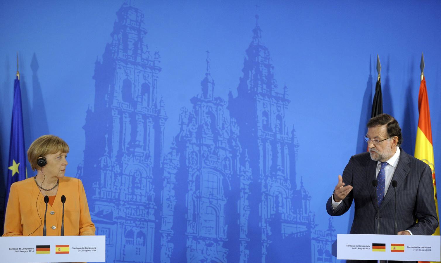 Merkel y Rajoy, dos peregrinos en Santiago